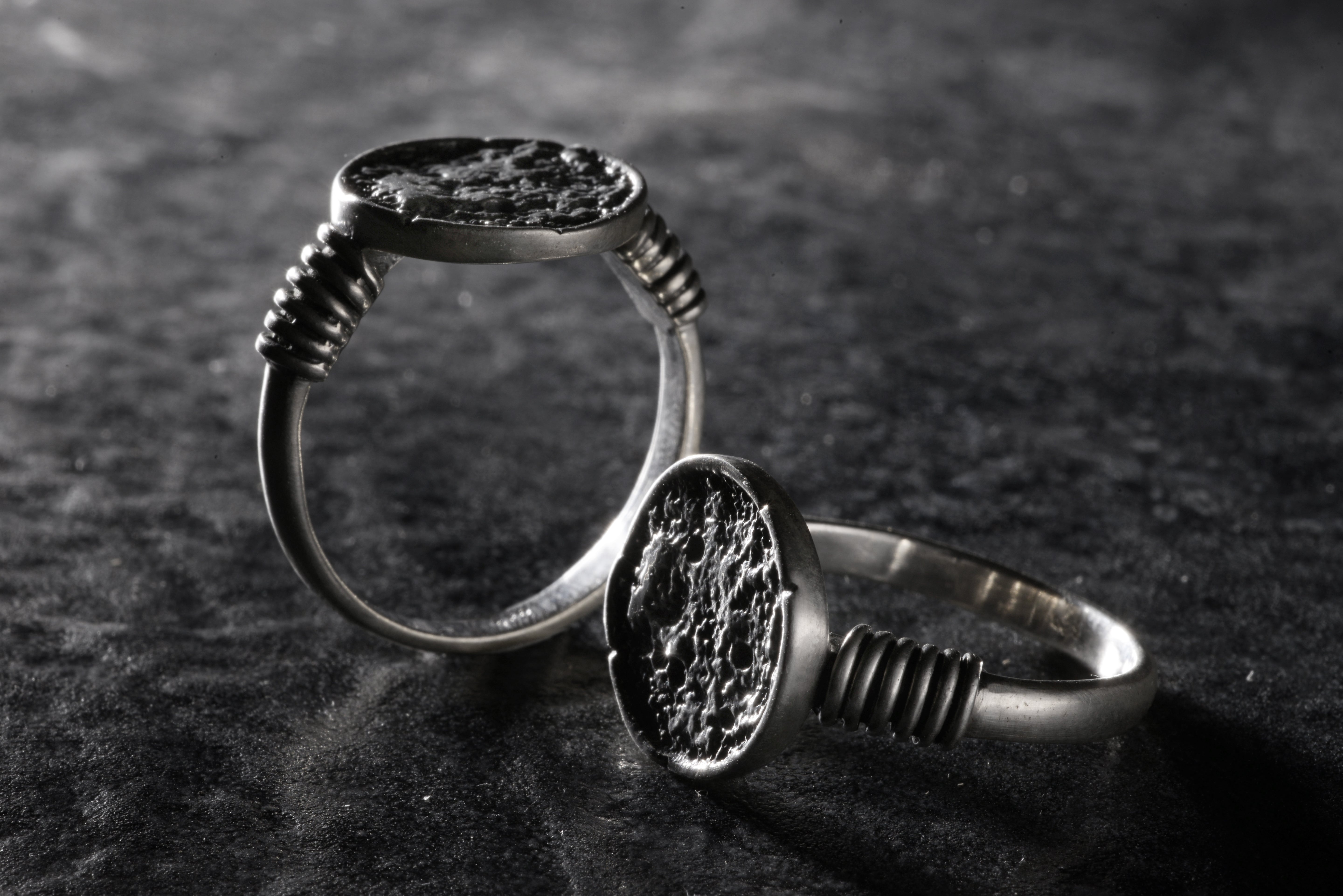 Levana Ring